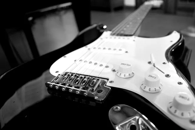 Golden Machine Head for Electric Guitar